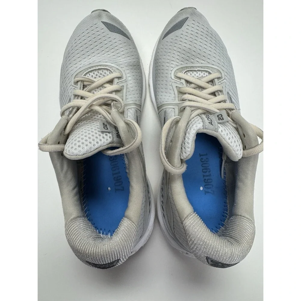 Brooks‎ Adrenaline GTS 20 White Silver Running Shoes Women's Size 7 Medium B